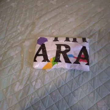 ARASHI 타월 화이트/멀티 컬러