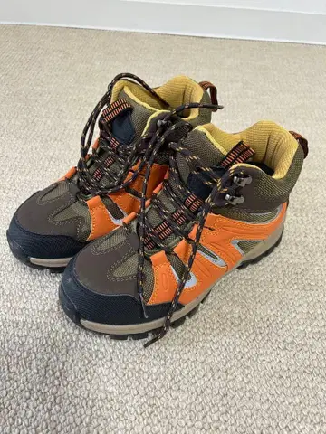 등산화 하이컷 오렌지/브라운 23cm