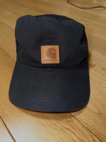 Carhartt 블랙 캡 가죽 라벨 포함