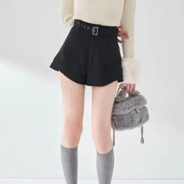 다리치 사이드 슬릿 하이웨스트 숏팬츠