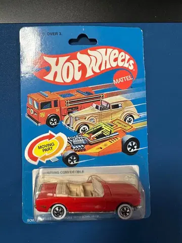 65 머스탱 컨버터블 20년 이상 된 모델 미개봉 새상품