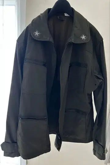 올리브 그린 밀리터리 자켓