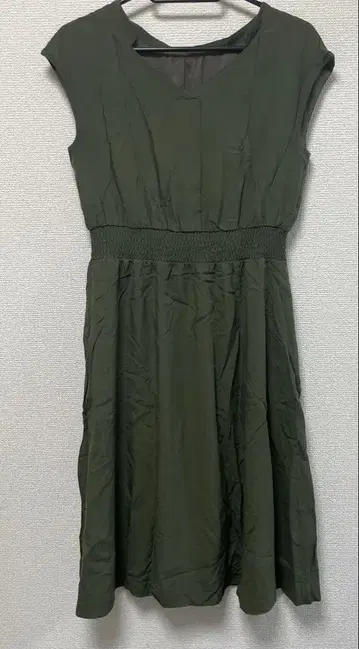 프로포션 바디 하이웨스트 셔링 맥시 원피스