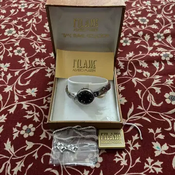 여성용 블랙 시계 1ACLASSE