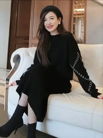 블랙 니트 셋업