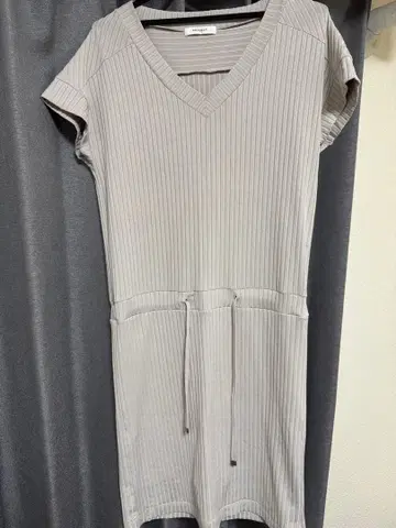 [ MOUSSY ] 리브 원피스 V넥 베이지 계열