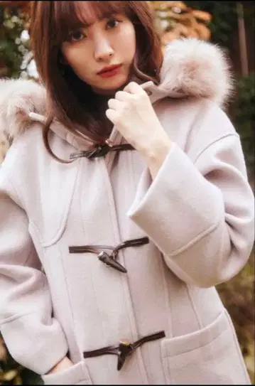 Her lip to Faux Fur Hoode Duffle Coat