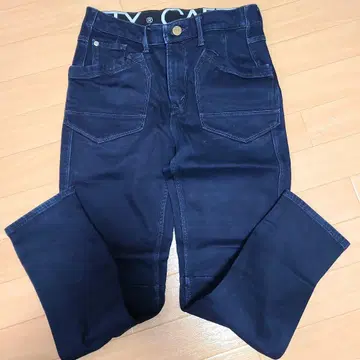 네이비 스트레이트 데님 CAFE TTY