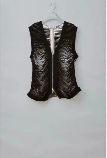 [ MASU ] SHREDDER LEATHER VEST 블랙 takato