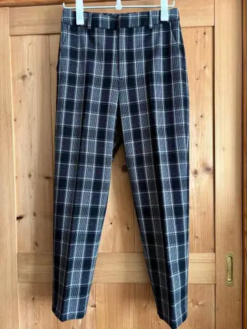 체크 무늬 슬랙스