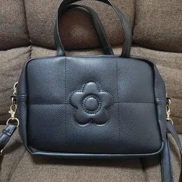 마리콴트 숄더백 블랙