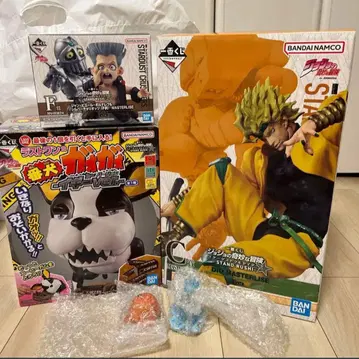 죠죠의 기묘한 모험 제일복권 피규어 묶음 판매!