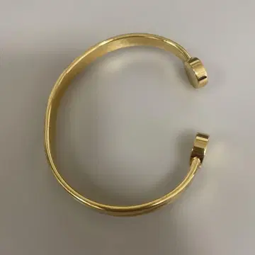 골드 컬러 오픈 커프 뱅글
