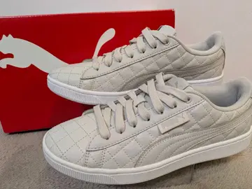 Puma 퀼팅 스니커즈 그레이 새상품급