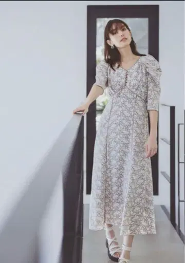 [ SNIDEL ] Sustainable 바리에 프린트 원피스