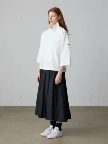 [ 현행 모델 미사용 ] MidiUmi 미디우미 벌룬 스커트 블랙