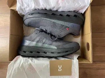 온 Cloudultra 3 on x rei co-op beams 별주