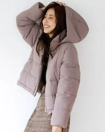 후드 부착 퍼플 다운 자켓