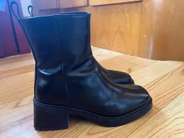 블랙 사이드 고어 부츠 퍼 내부 약 5cm 힐