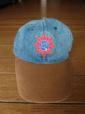 HOLIDAY LAUNCH96 자수 데님 캡