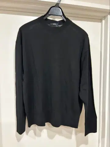 yleve 울 100% 블랙 긴팔 니트 새상품