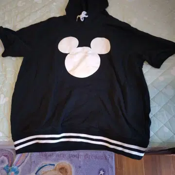 미키마우스 후드 부착 후드티 블랙