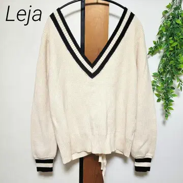 Leja 레자 V넥 니트 스웨터 백리본
