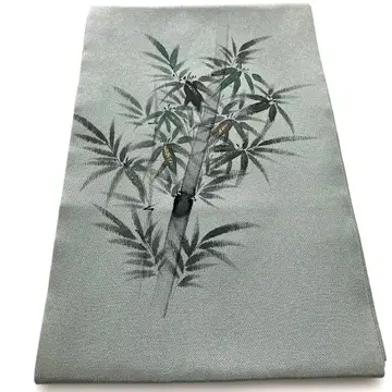 대나무와 작은 새의 그레이 나고야 오비