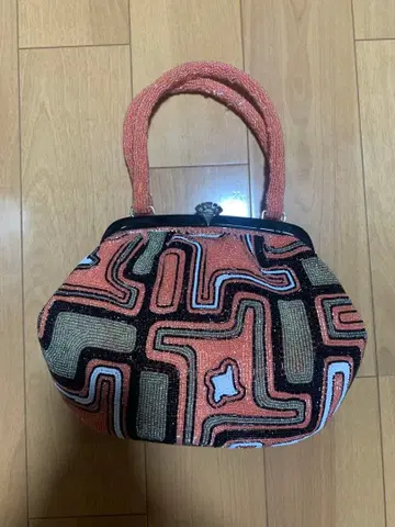 일본 의류용 비즈 핸드백 가마구치