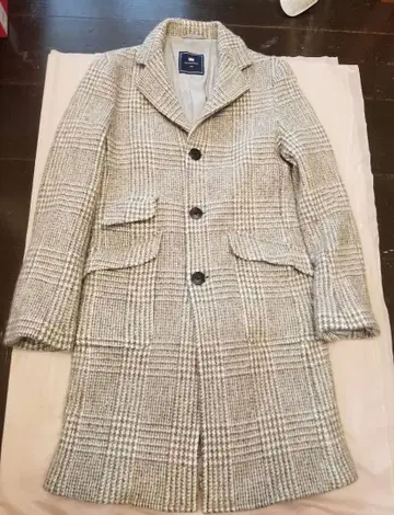 울 혼방 그레이 계열 체크 롱 코트