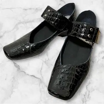 뷰포트 소가죽 에나멜 신발 블랙 멜리 제인 스퀘어토