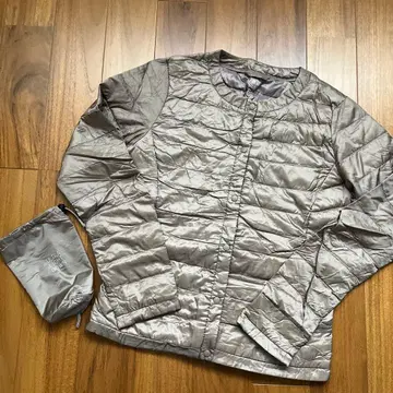 UNIQLO 울트라 라이트 다운 자켓 M 수납 봉투 포함 M 이너 다운