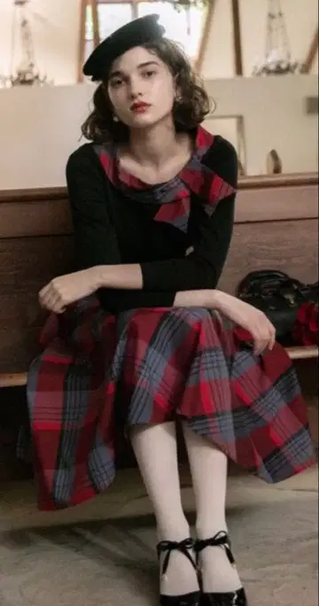 핀트 안아더 앙제라스 빨간색 체크 셋업