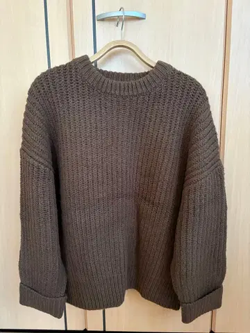 브라운 니트 스웨터 긴팔 리브