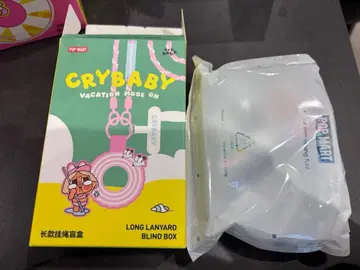 크라이베이비 롱 스트랩 미사용 신상 팝마트