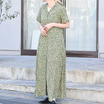 OUTDOOR PRODUCTS 플라워 프린트 오픈 카라 원피스