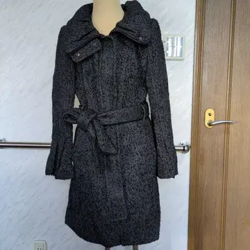 ZARA 울 혼방 헤링본 코트