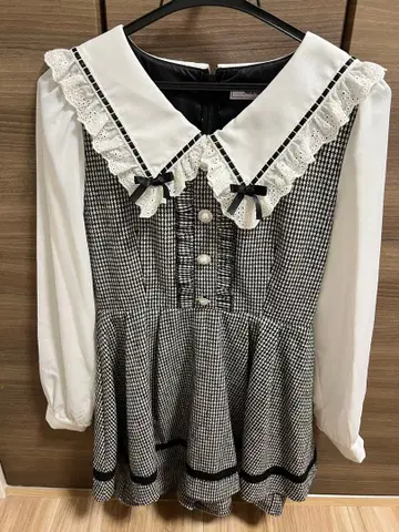 Ank Rouge 세일러 카라 하운드투스 체크 콤비네존