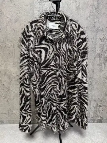 seyto 애니멀 자카드 프린지 셔츠