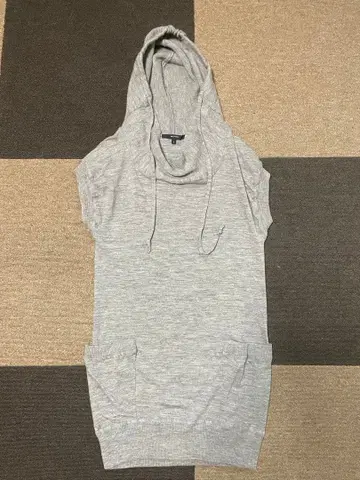 MACPHEE 상의 후드티 슬리브리스 레이어드