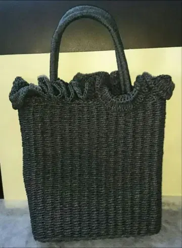 새상품 스트로베리 필드 바스켓백