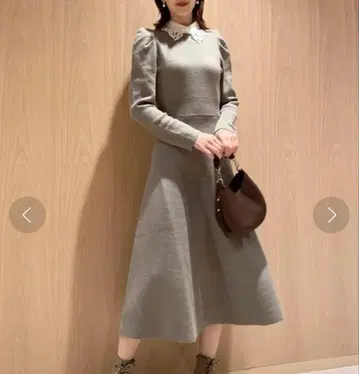 SNIDEL 화이트 레이스 칼라 니트 원피스