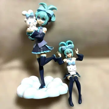 하츠네 미쿠 시나모롤 피규어 중고품