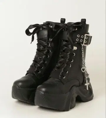 YOSUKE 통굽 레이스업 부츠 블랙