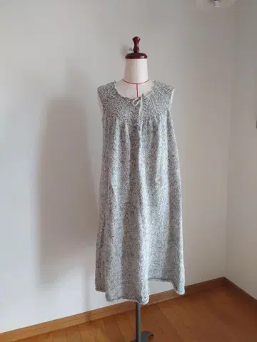 이사 가라 엘라 드레스 핸드 니트