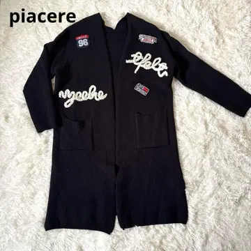 새상품급 piacere  와펜 블랙 가디건 가을/겨울