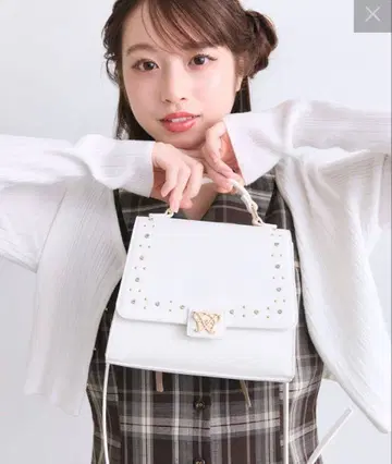 OLIVE des OLIVE 에멜 스터드 부착 켈리 백 택 포함 새상품