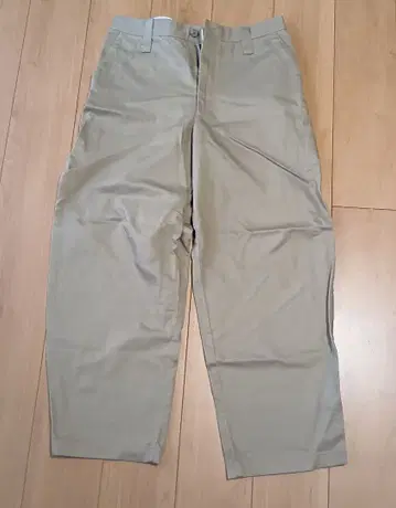 유니클로 와이드 팬츠 치노 팬츠