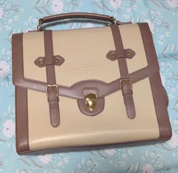 엑시즈팜 벨트 디자인 배색 사첼 베이지