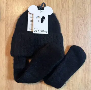 ZARA Disney 구피 귀 달린 니트 모자 HARRY LAMBERT